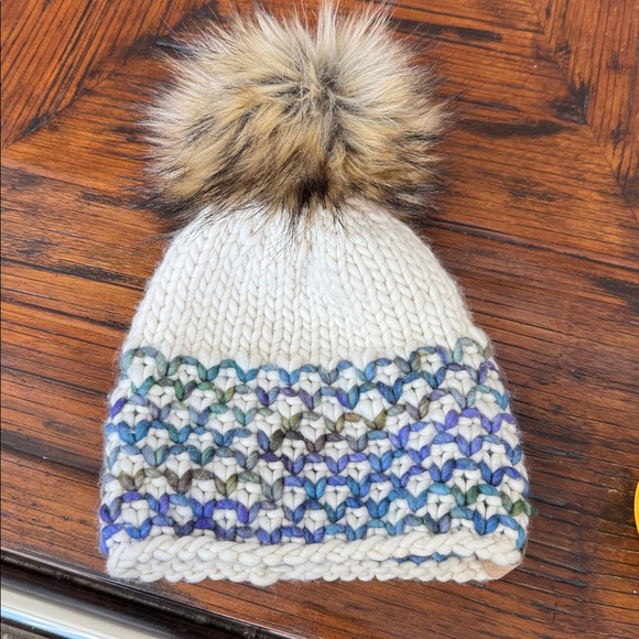 Allicaps knit hat - Picture 2 of 7